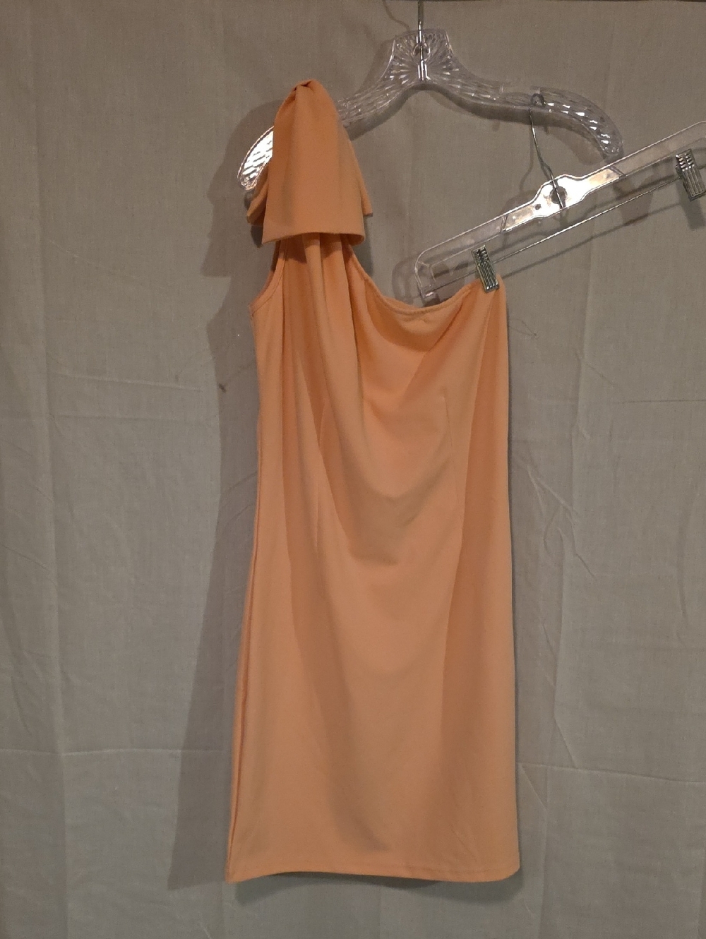 Elegant One-Shoulder Peach Cocktail Dress with Draped Detail